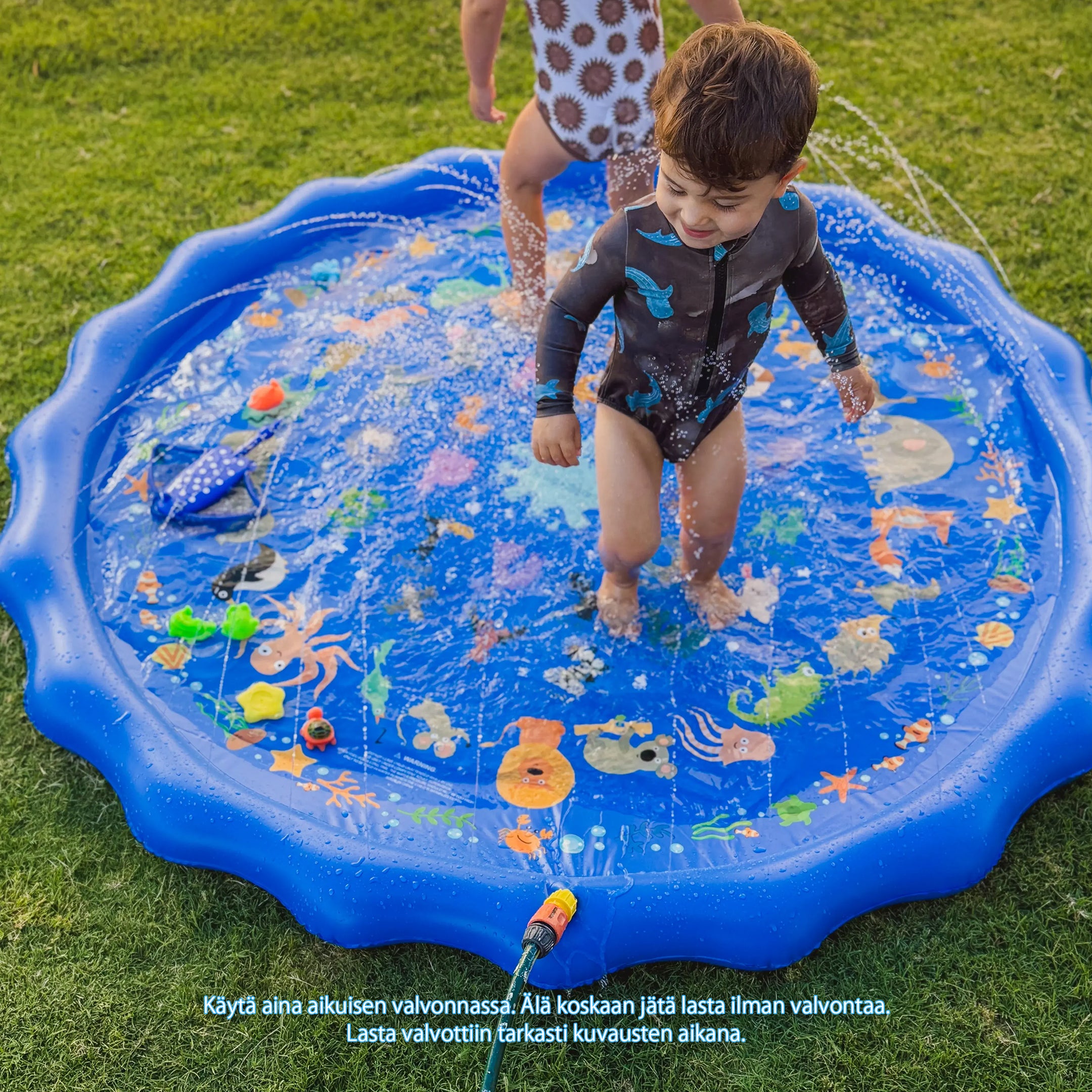 KiddoSpace SplashPad lapsille